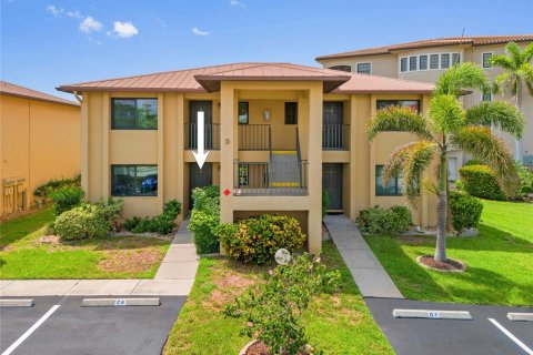 Condo in Punta Gorda, Florida, 2 bedrooms  № 1810998 - photo 2