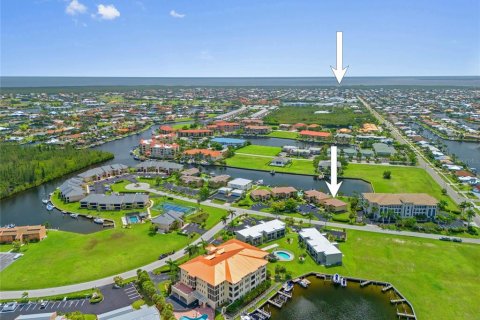 Condo in Punta Gorda, Florida, 2 bedrooms  № 1810998 - photo 24