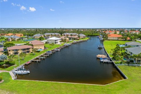 Condo in Punta Gorda, Florida, 2 bedrooms  № 1810998 - photo 30