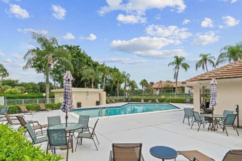 Townhouse in Boca Raton, Florida 3 bedrooms, 157.1 sq.m. № 1210506 - photo 1
