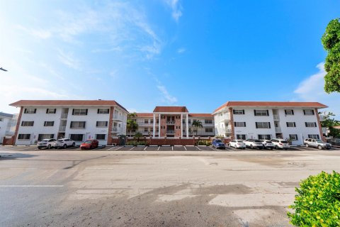 Copropriété à vendre à Fort Lauderdale, Floride: 1 chambre, 68.75 m2 № 2407681 - photo 29