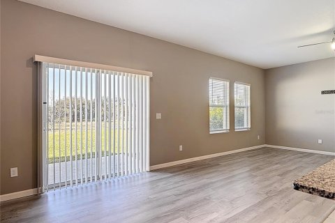 Villa ou maison à vendre à DeLand, Floride: 3 chambres, 176.14 m2 № 2152077 - photo 12