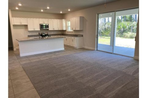 Casa en venta en North Port, Florida, 4 dormitorios, 192.03 m2 № 2166545 - foto 6