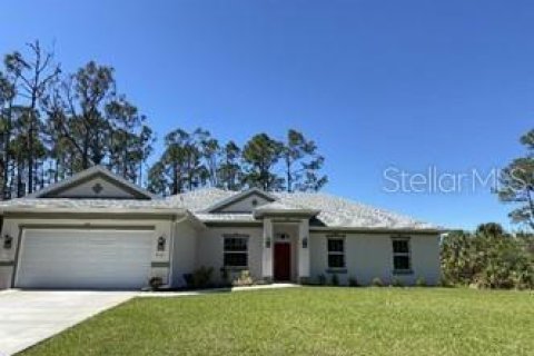 Casa en venta en North Port, Florida, 4 dormitorios, 192.03 m2 № 2166545 - foto 1