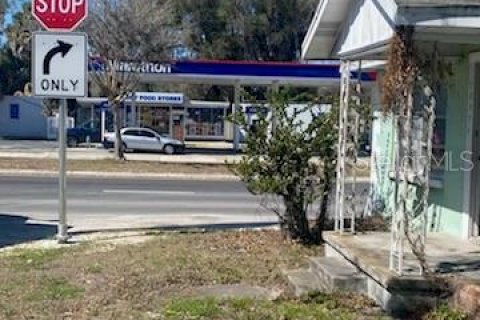 Купить коммерческую недвижимость в Даннеллон, Флорида 114.46м2, № 2166637 - фото 3