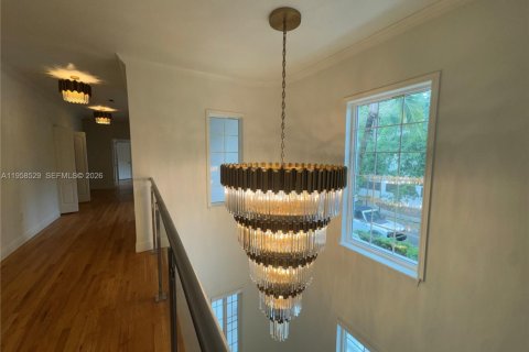 Villa ou maison à vendre à Miami, Floride: 4 chambres, 297.75 m2 № 2017765 - photo 24