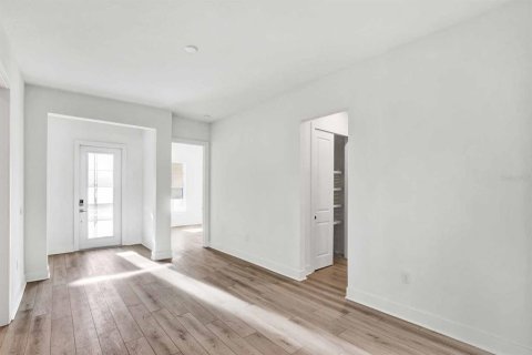 Casa en venta en Bradenton, Florida, 3 dormitorios, 270.72 m2 № 1576732 - foto 8