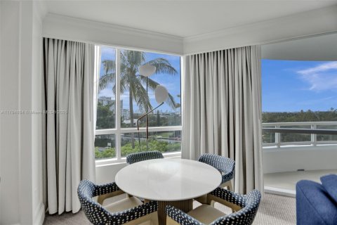 Condominio en venta en Miami Beach, Florida, 1 dormitorio, 99.03 m2 № 1860865 - foto 10