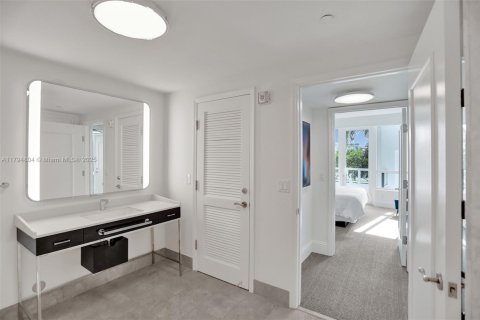 Condominio en venta en Miami Beach, Florida, 1 dormitorio, 99.03 m2 № 1860865 - foto 24