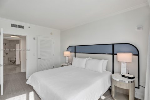Condominio en venta en Miami Beach, Florida, 1 dormitorio, 99.03 m2 № 1860865 - foto 21