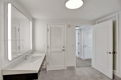 Condominio en venta en Miami Beach, Florida, 1 dormitorio, 99.03 m2 № 1860865 - foto 26