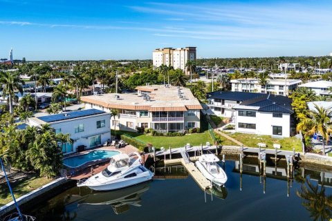 Condo in Pompano Beach, Florida, 1 bedroom № 2267917