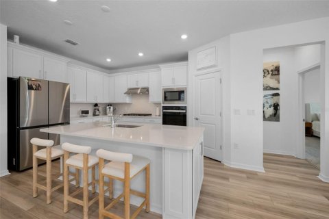 House in Land O' Lakes, Florida 3 bedrooms, 209.87 sq.m. № 1886715 - photo 9