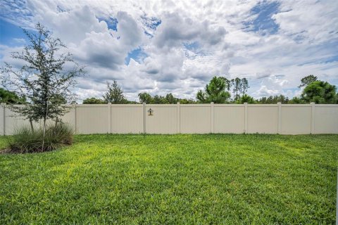 House in Land O' Lakes, Florida 3 bedrooms, 209.87 sq.m. № 1886715 - photo 30