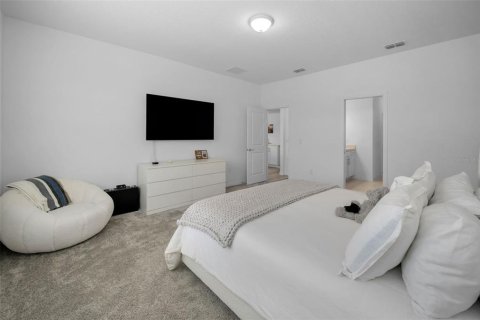 House in Land O' Lakes, Florida 3 bedrooms, 209.87 sq.m. № 1886715 - photo 17
