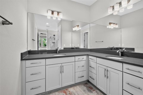 Villa ou maison à vendre à Sarasota, Floride: 4 chambres, 204.11 m2 № 2312437 - photo 9