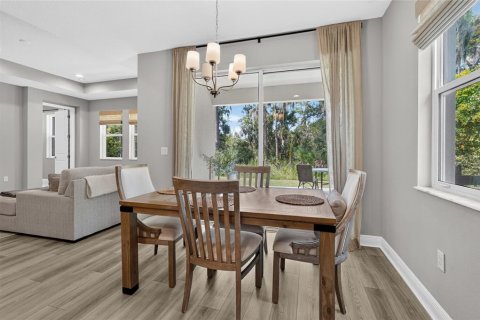 Villa ou maison à vendre à Sarasota, Floride: 4 chambres, 204.11 m2 № 2312437 - photo 5