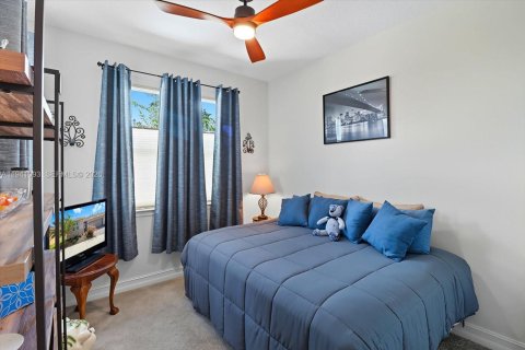 Villa ou maison à vendre à Ocala, Floride: 2 chambres, 122.45 m2 № 1998845 - photo 5