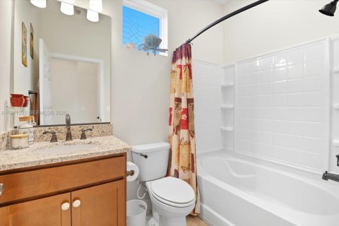 Villa ou maison à vendre à Ocala, Floride: 2 chambres, 122.45 m2 № 1998845 - photo 7