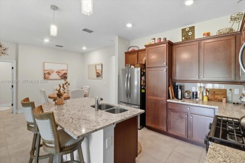 Villa ou maison à vendre à Ocala, Floride: 2 chambres, 122.45 m2 № 1998845 - photo 14