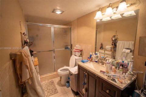 Copropriété à vendre à Coral Springs, Floride: 3 chambres, 127.74 m2 № 2067031 - photo 22