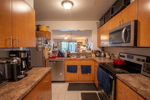 Copropriété à vendre à Coral Springs, Floride: 3 chambres, 127.74 m2 № 2067031 - photo 7