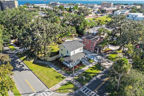Villa ou maison à vendre à Sanford, Floride: 4 chambres, 142.33 m2 № 2430999 - photo 2