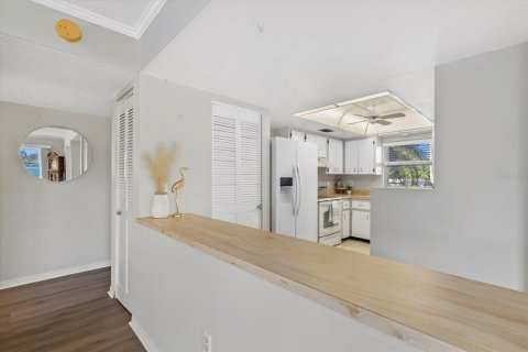 Condominio en venta en Bradenton, Florida, 2 dormitorios, 129.04 m2 № 1911946 - foto 11