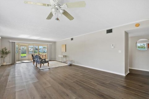 Condominio en venta en Bradenton, Florida, 2 dormitorios, 129.04 m2 № 1911946 - foto 7