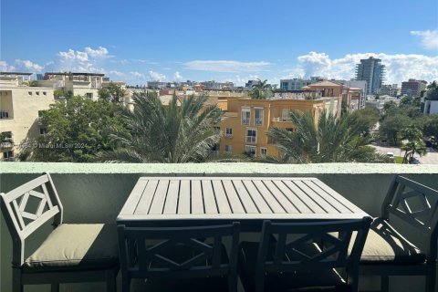 Appartement à louer à Miami Beach, Floride: 1 chambre, 68.75 m2 № 1958167 - photo 12