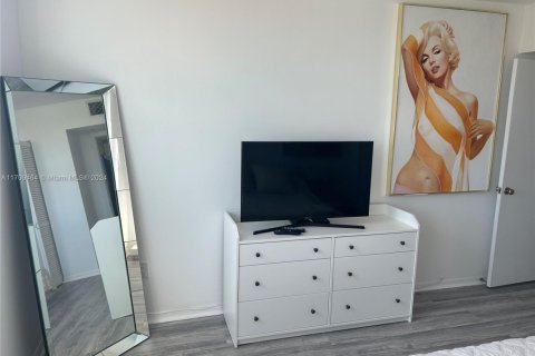 Appartement à louer à Miami Beach, Floride: 1 chambre, 68.75 m2 № 1958167 - photo 4