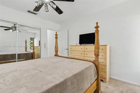 Casa en venta en Margate, Florida, 3 dormitorios, 176.98 m2 № 2172314 - foto 24