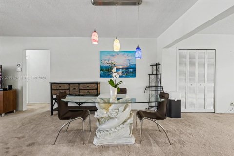 Casa en venta en Margate, Florida, 3 dormitorios, 176.98 m2 № 2172314 - foto 12