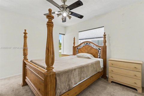 Casa en venta en Margate, Florida, 3 dormitorios, 176.98 m2 № 2172314 - foto 23