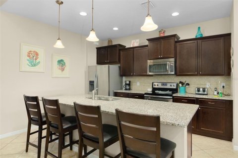 Villa ou maison à vendre à Kissimmee, Floride: 7 chambres, 307.88 m2 № 1785100 - photo 25