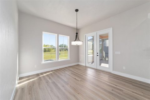 House in Newberry, Florida 3 bedrooms, 204.38 sq.m. № 1542798 - photo 25