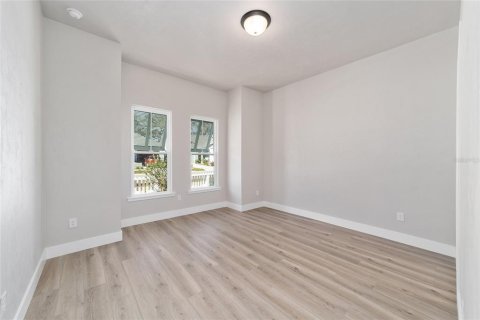House in Newberry, Florida 3 bedrooms, 204.38 sq.m. № 1542798 - photo 7