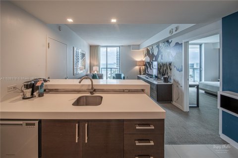 Condominio en venta en Sunny Isles Beach, Florida, 2 dormitorios, 93.55 m2 № 1865509 - foto 8
