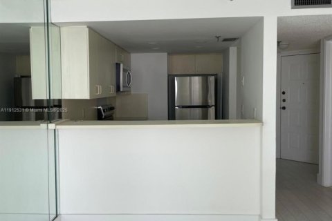 Купить кондоминиум в Майами-Бич, Флорида 1 спальня, 69.31м2, № 2013557 - фото 8