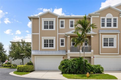 Touwnhouse à vendre à Placida, Floride: 4 chambres, 222.97 m2 № 2321011 - photo 3