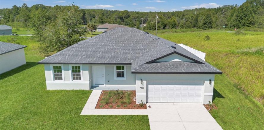 House in Citrus Springs, Florida 4 bedrooms, 169.73 sq.m. № 1878134