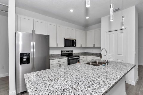 House in Citrus Springs, Florida 4 bedrooms, 169.73 sq.m. № 1878134 - photo 17