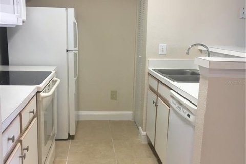Condominio en venta en Kissimmee, Florida, 2 dormitorios, 95.32 m2 № 1347261 - foto 7