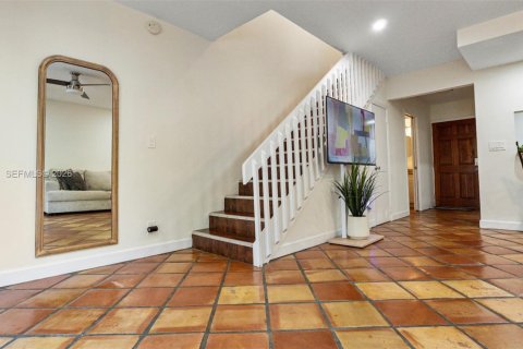 Townhouse in Fort Lauderdale, Florida 2 bedrooms, 116.78 sq.m. № 2085775 - photo 4