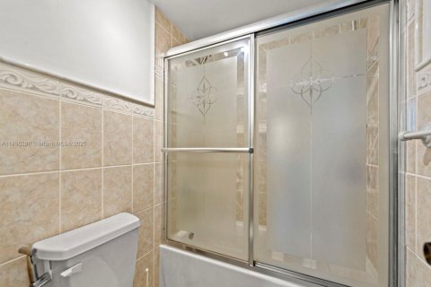 Copropriété à vendre à Margate, Floride: 2 chambres, 97.55 m2 № 1949547 - photo 20