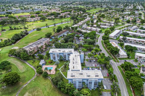 Copropriété à vendre à Margate, Floride: 2 chambres, 97.55 m2 № 1949547 - photo 25