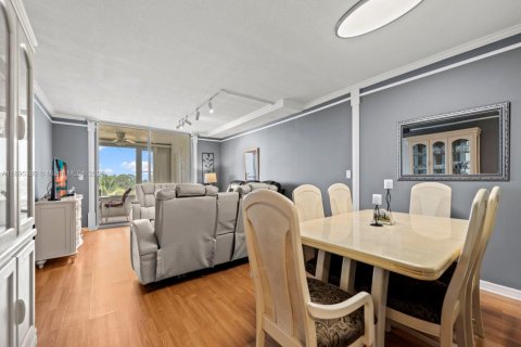 Copropriété à vendre à Margate, Floride: 2 chambres, 97.55 m2 № 1949547 - photo 8