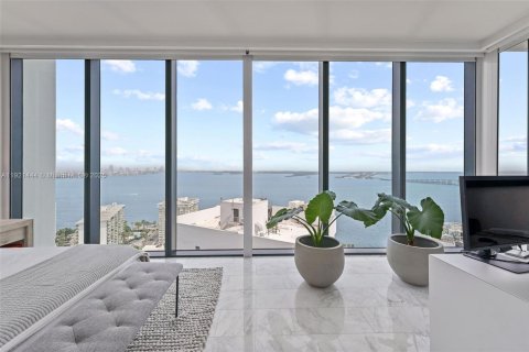 Купить кондоминиум в Майами, Флорида 2 спальни, 151.8м2, № 1975287 - фото 16