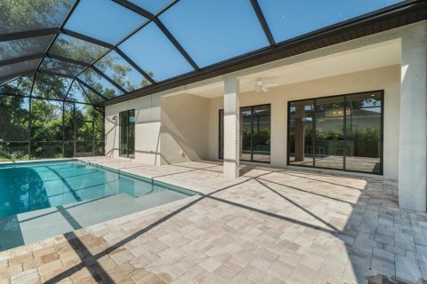 House in Port Charlotte, Florida 4 bedrooms, 196.21 sq.m. № 1538296 - photo 4