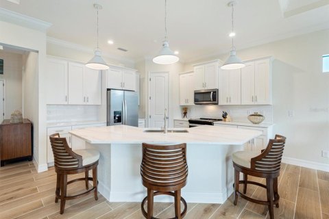 House in Port Charlotte, Florida 4 bedrooms, 196.21 sq.m. № 1538296 - photo 8